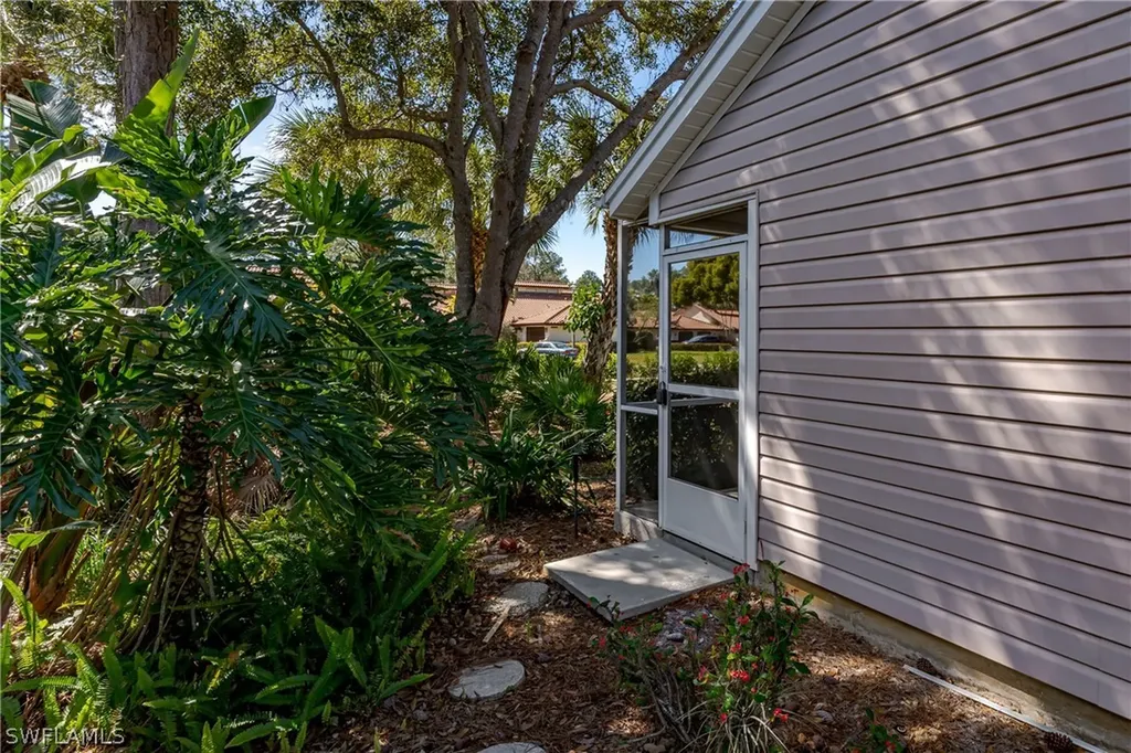 171 Bristol Lane Naples FL 34112