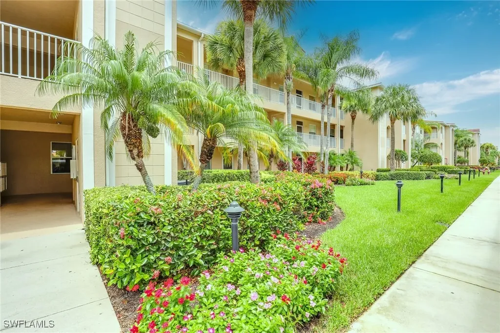 2740 Cypress Trace Circle Naples FL 34119