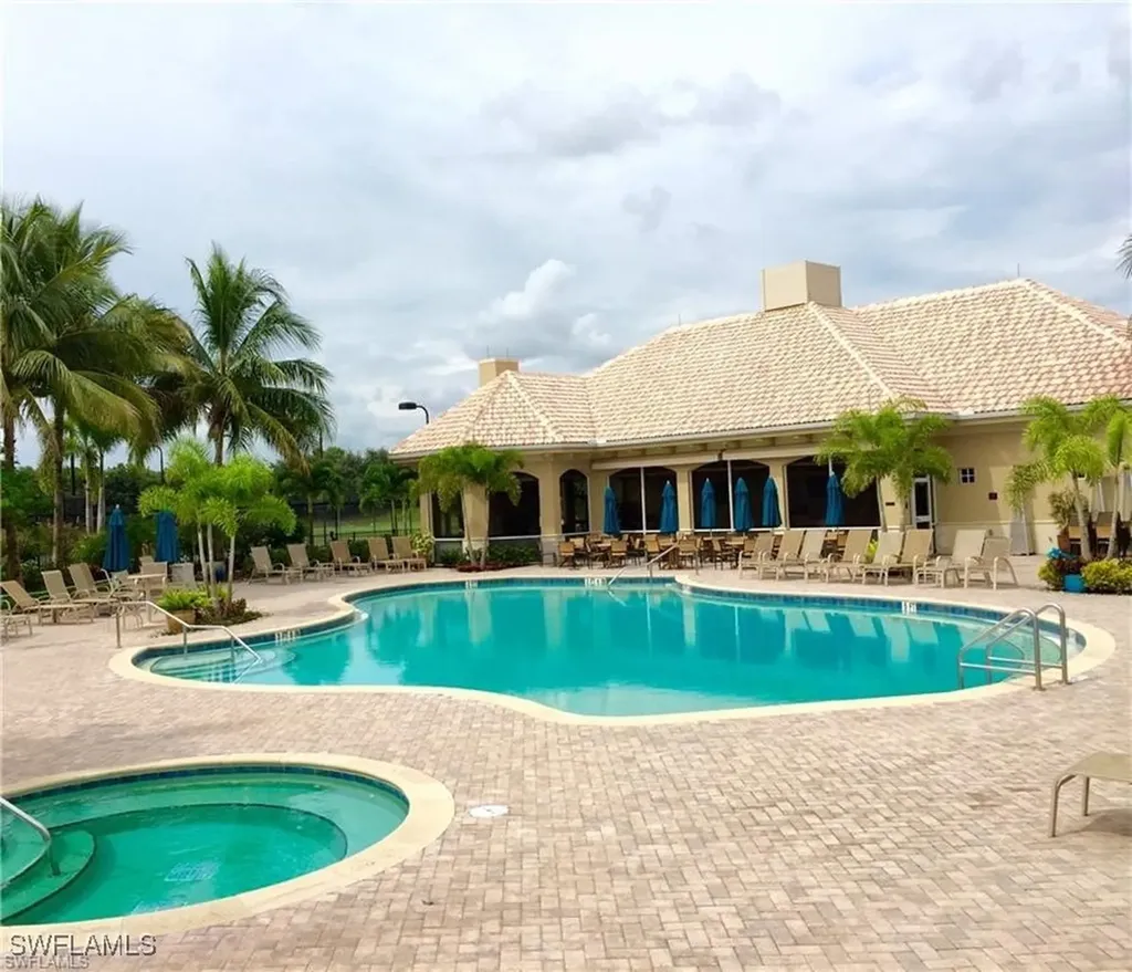 28064 Cavendish Court Bonita Springs FL 34135
