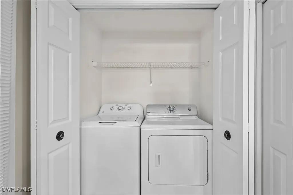 28064 Cavendish Court Bonita Springs FL 34135