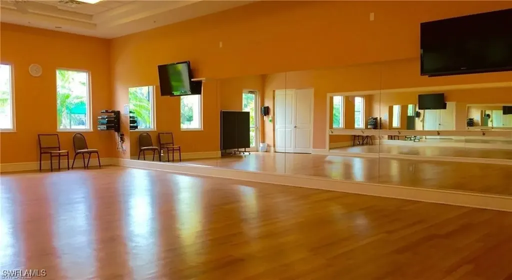 28064 Cavendish Court Bonita Springs FL 34135