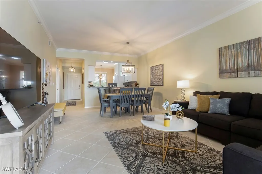 2730 Cypress Trace Circle Naples FL 34119