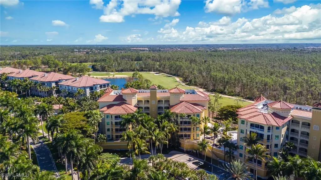 Naples FL, 2748 Tiburon Boulevard E, Unit C505