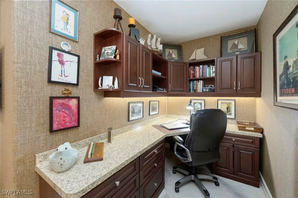 2748 Tiburon Boulevard E Naples FL 34109