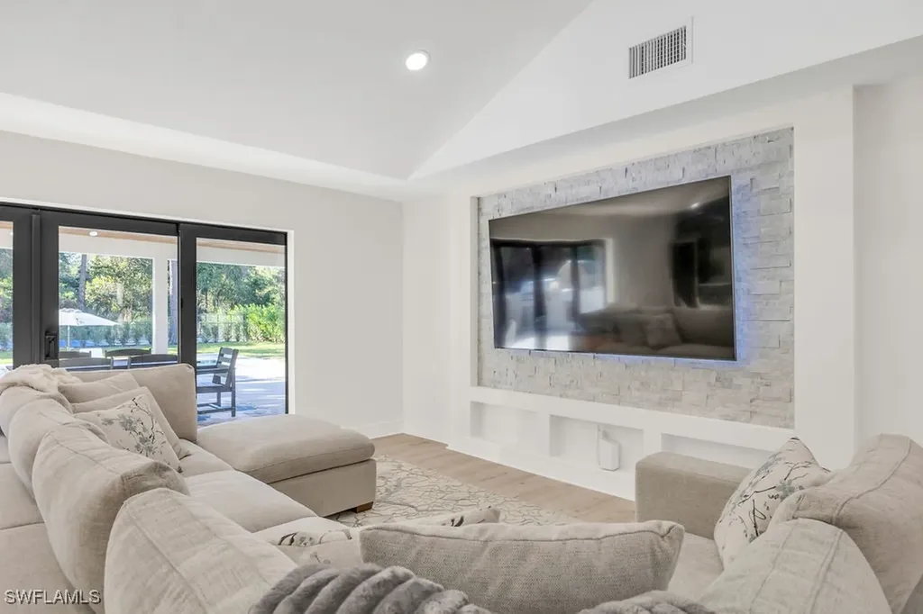 3155 64th Street SW Naples FL 34105