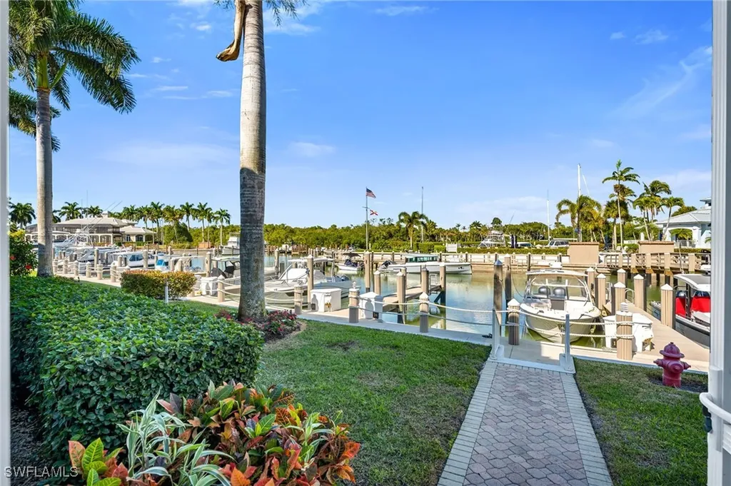 1717 Gulfstar Drive S Naples FL 34112