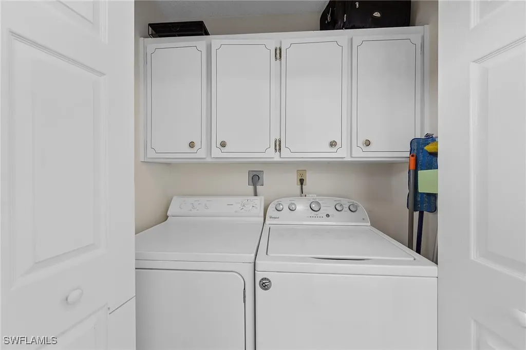 105 Harrison Road Naples FL 34112