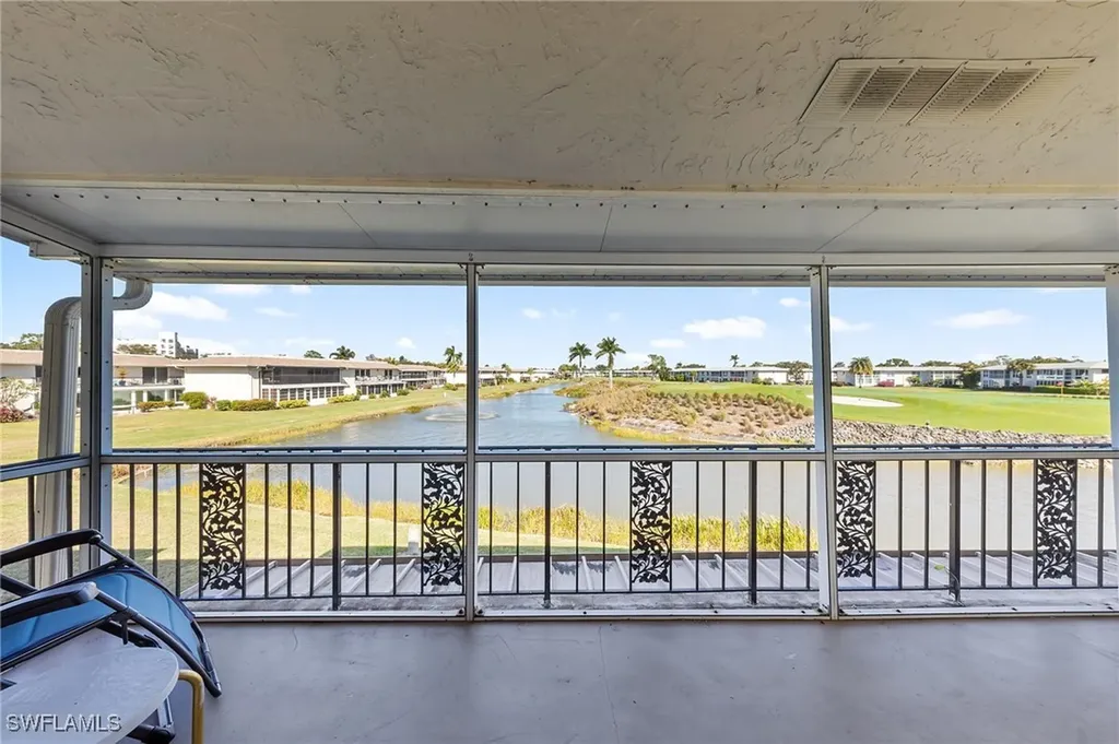 105 Harrison Road Naples FL 34112