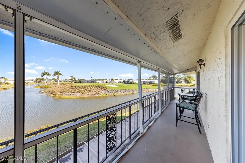 105 Harrison Road Naples FL 34112