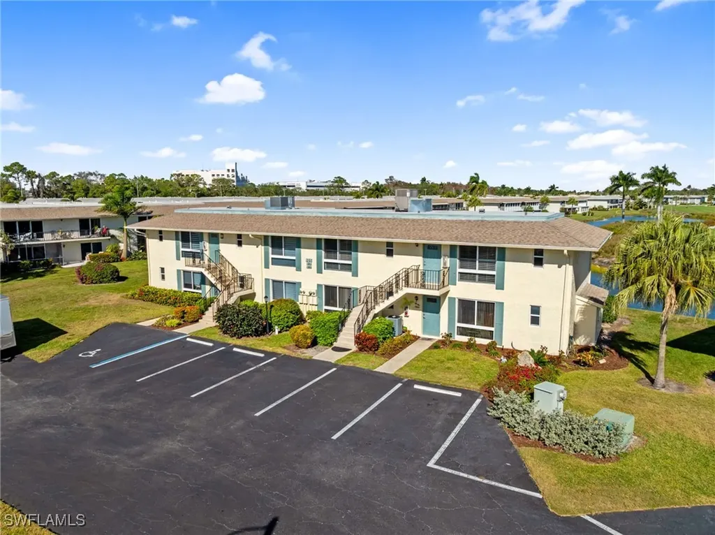 105 Harrison Road Naples FL 34112