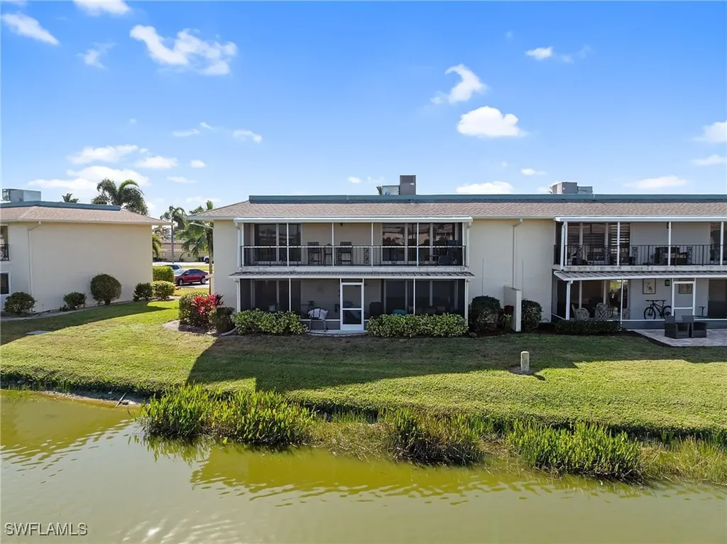 105 Harrison Road Naples FL 34112