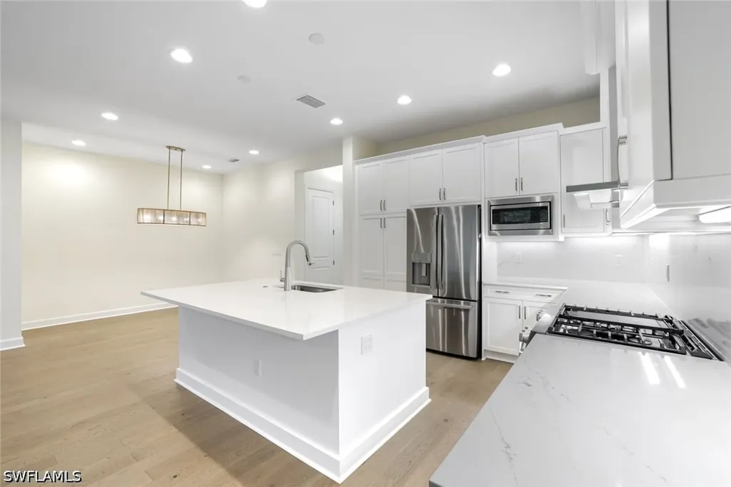 2687 Ridgecrest Place Naples FL 34112