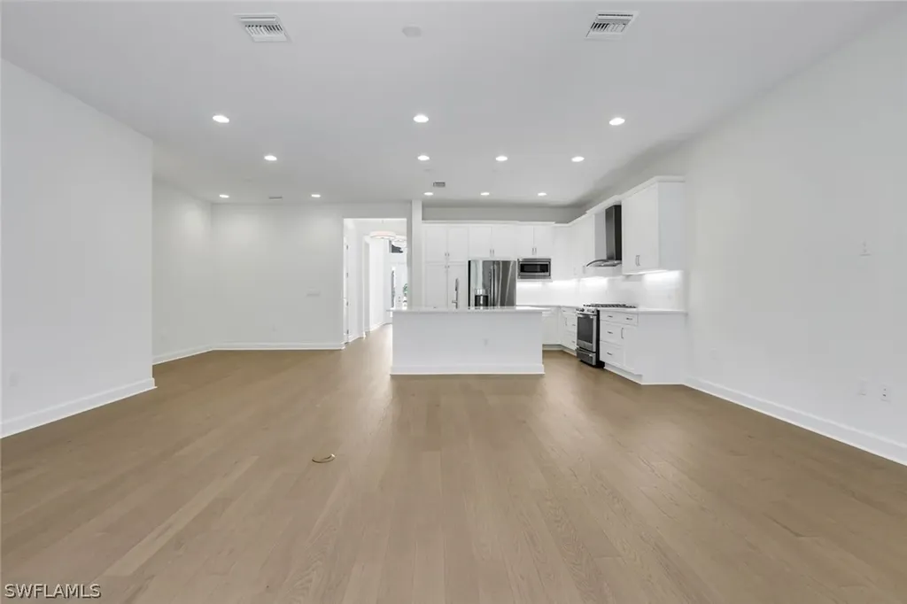 2687 Ridgecrest Place Naples FL 34112