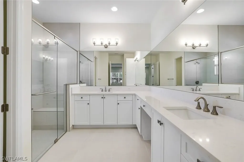 2687 Ridgecrest Place Naples FL 34112