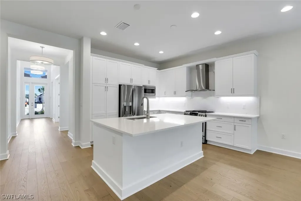 2687 Ridgecrest Place Naples FL 34112