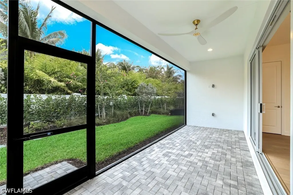 2687 Ridgecrest Place Naples FL 34112