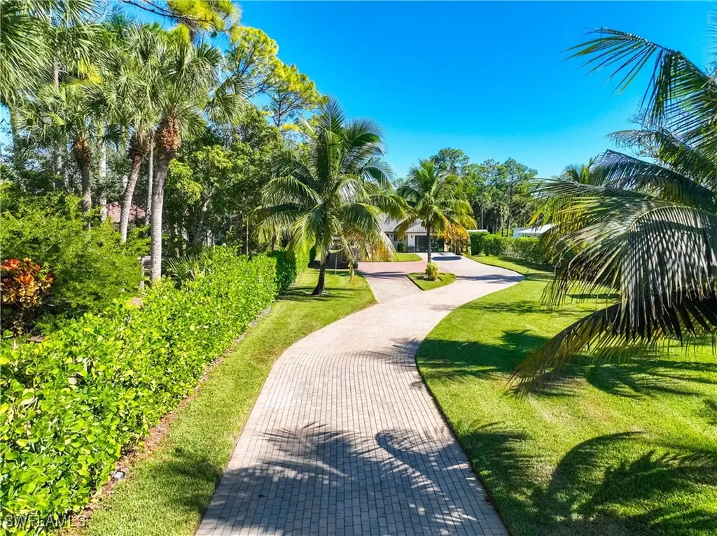 1890 Oakes Boulevard Naples FL 34119