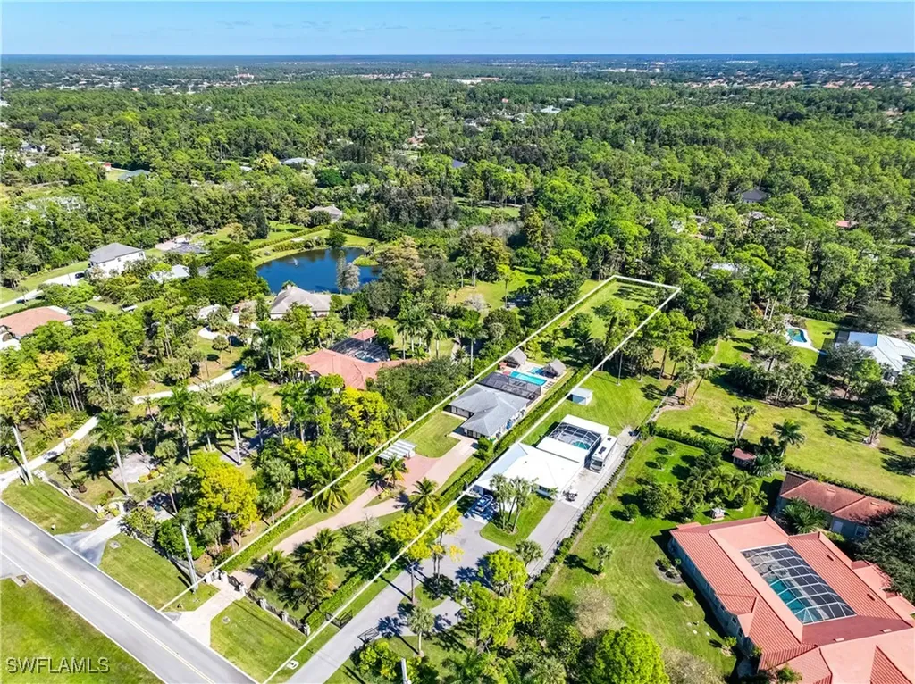1890 Oakes Boulevard Naples FL 34119