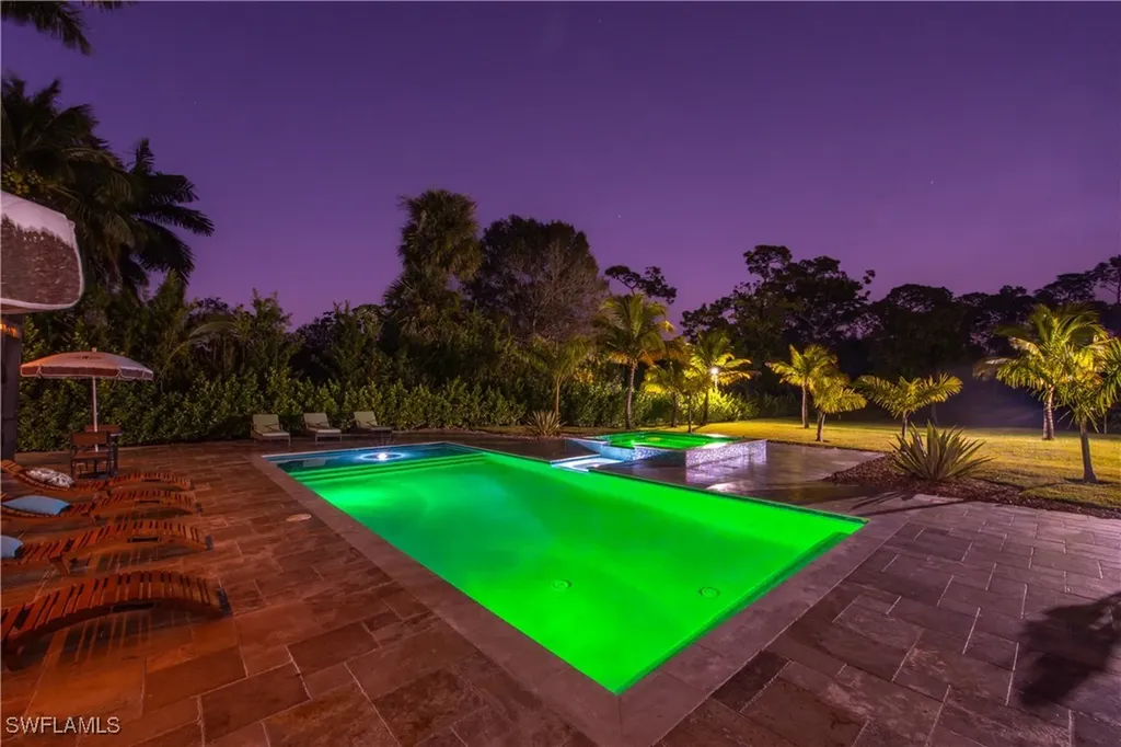 1890 Oakes Boulevard Naples FL 34119
