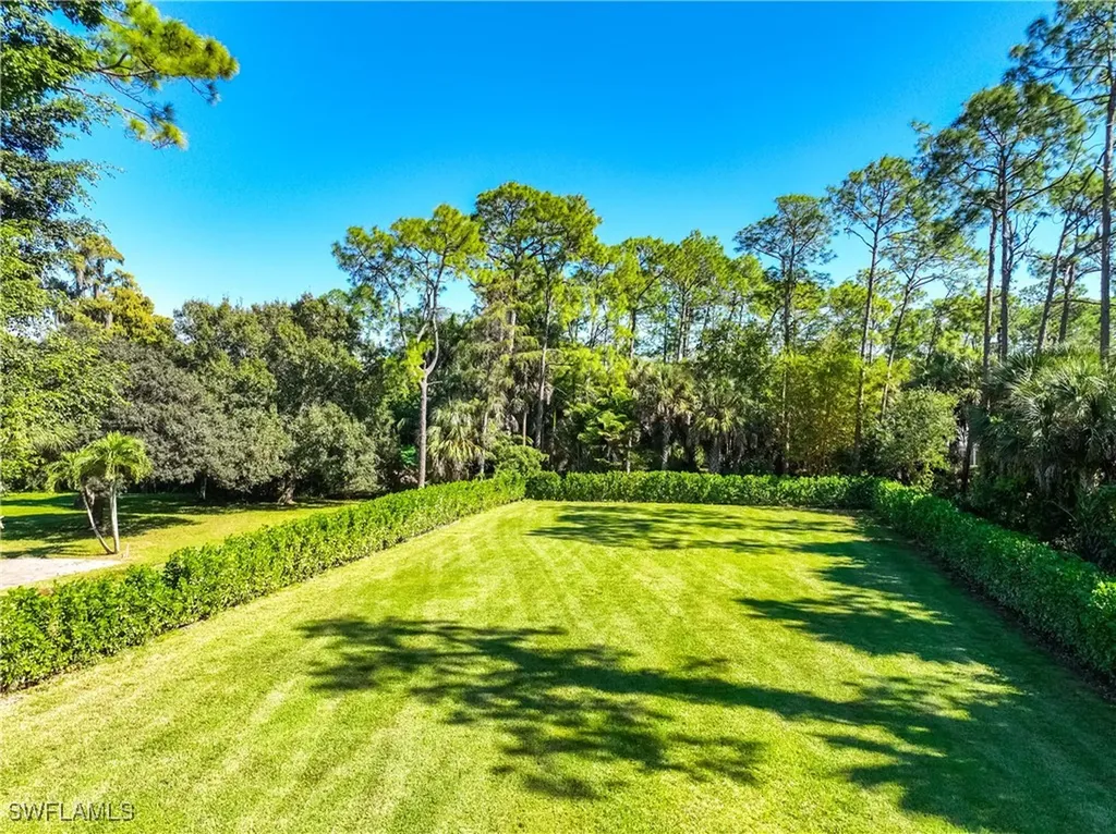 1890 Oakes Boulevard Naples FL 34119