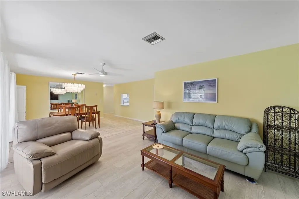 378 Palm Drive Naples FL 34112