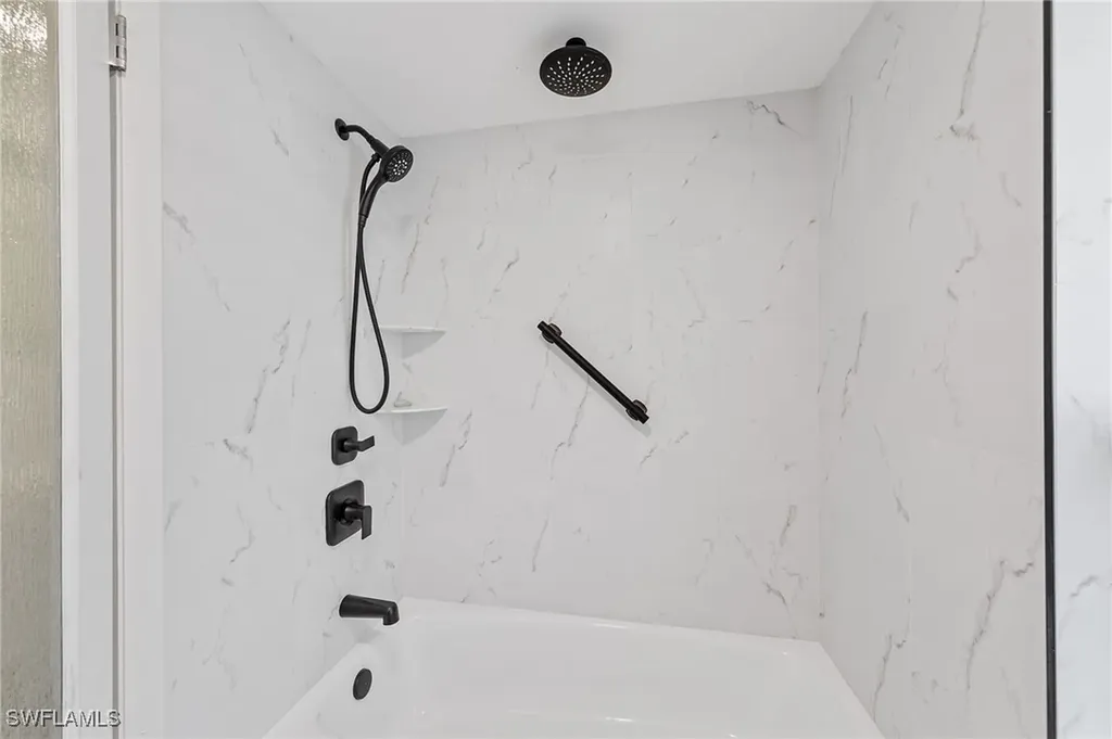 378 Palm Drive Naples FL 34112