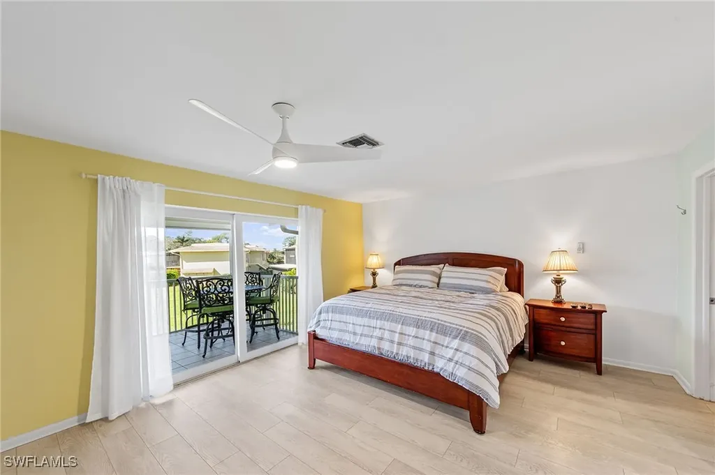 378 Palm Drive Naples FL 34112