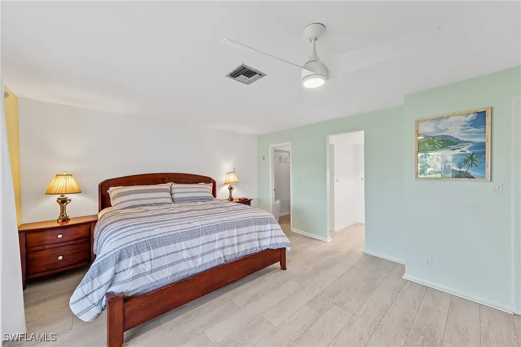 378 Palm Drive Naples FL 34112