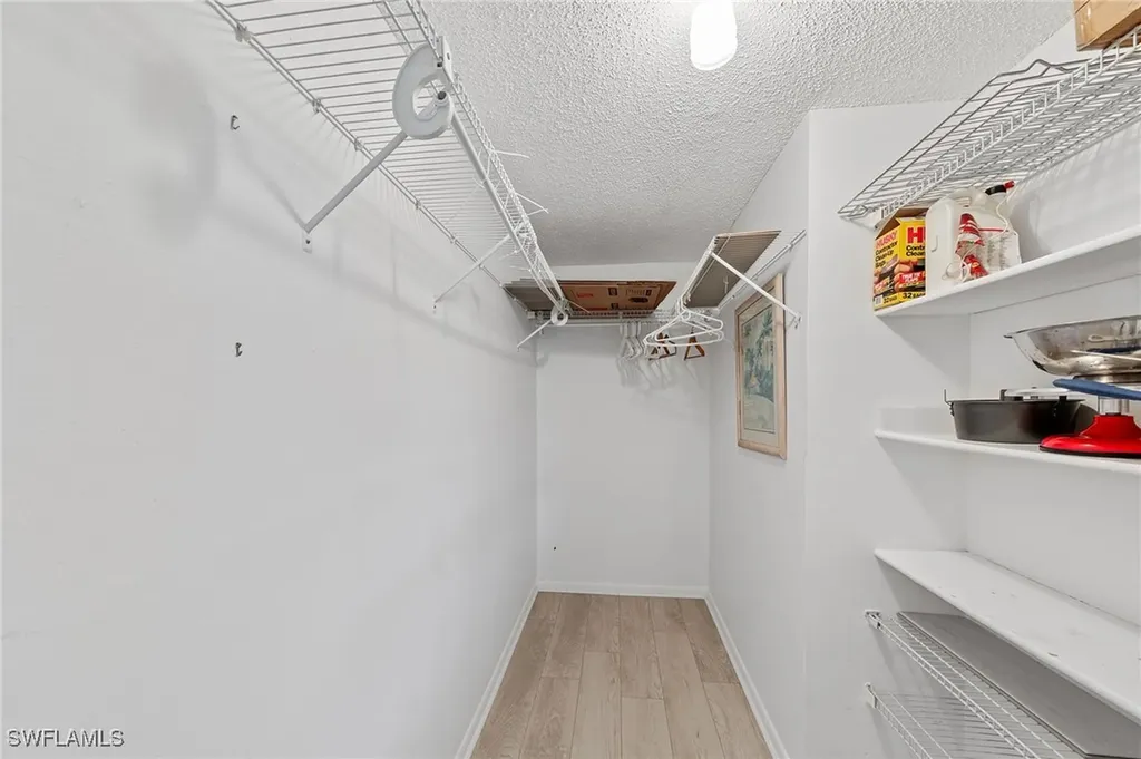 378 Palm Drive Naples FL 34112