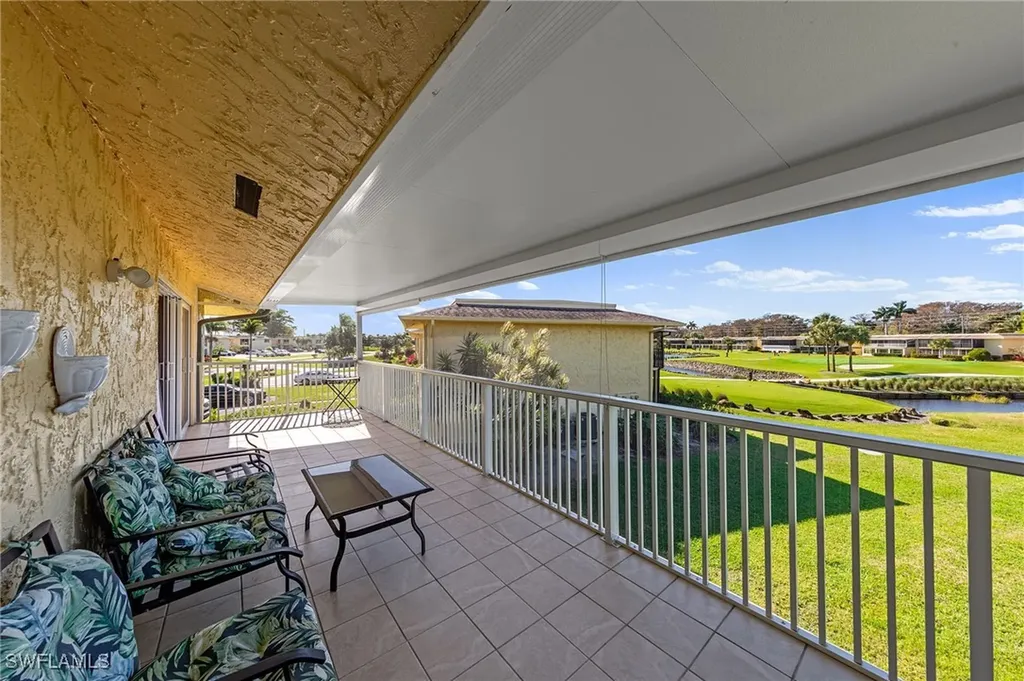 378 Palm Drive Naples FL 34112