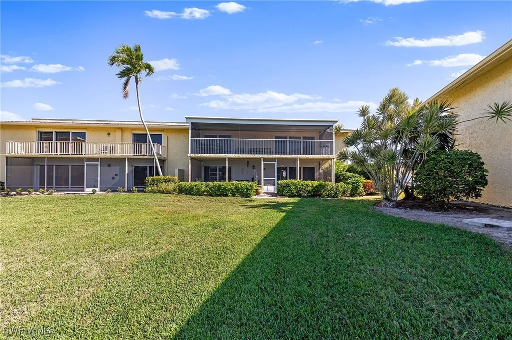 378 Palm Drive Naples FL 34112
