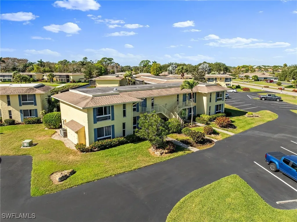 378 Palm Drive Naples FL 34112