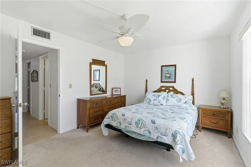 853 SE 46th Lane Cape Coral FL 33904