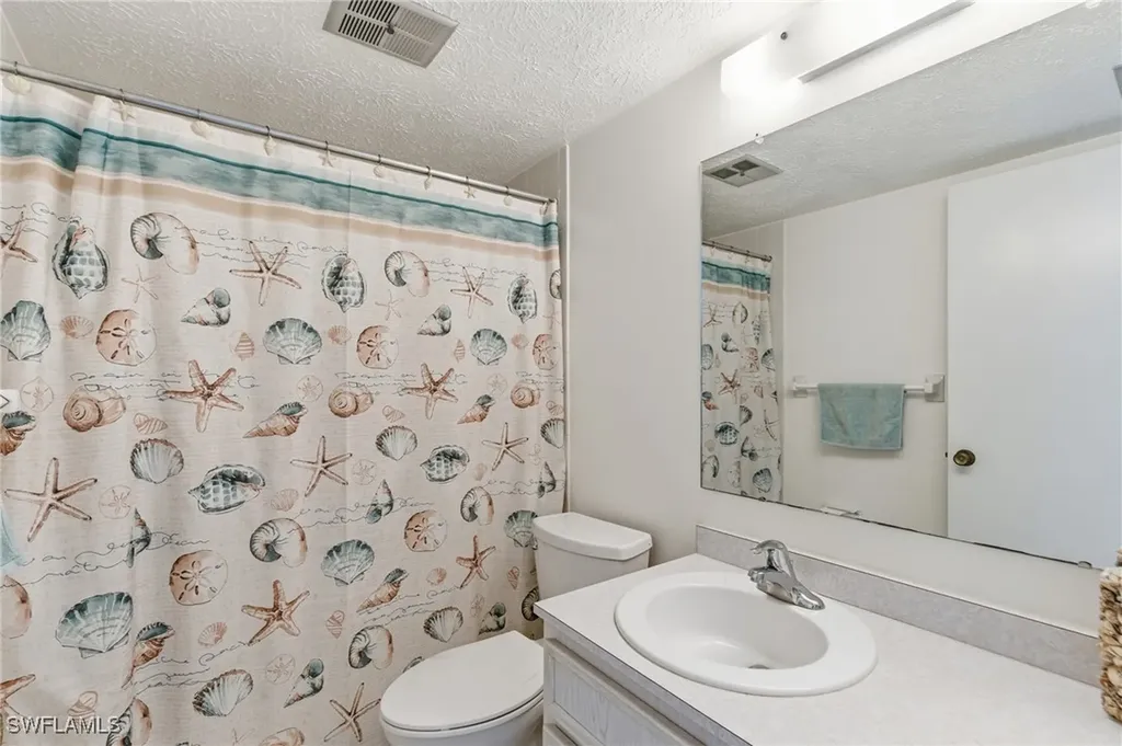 853 SE 46th Lane Cape Coral FL 33904