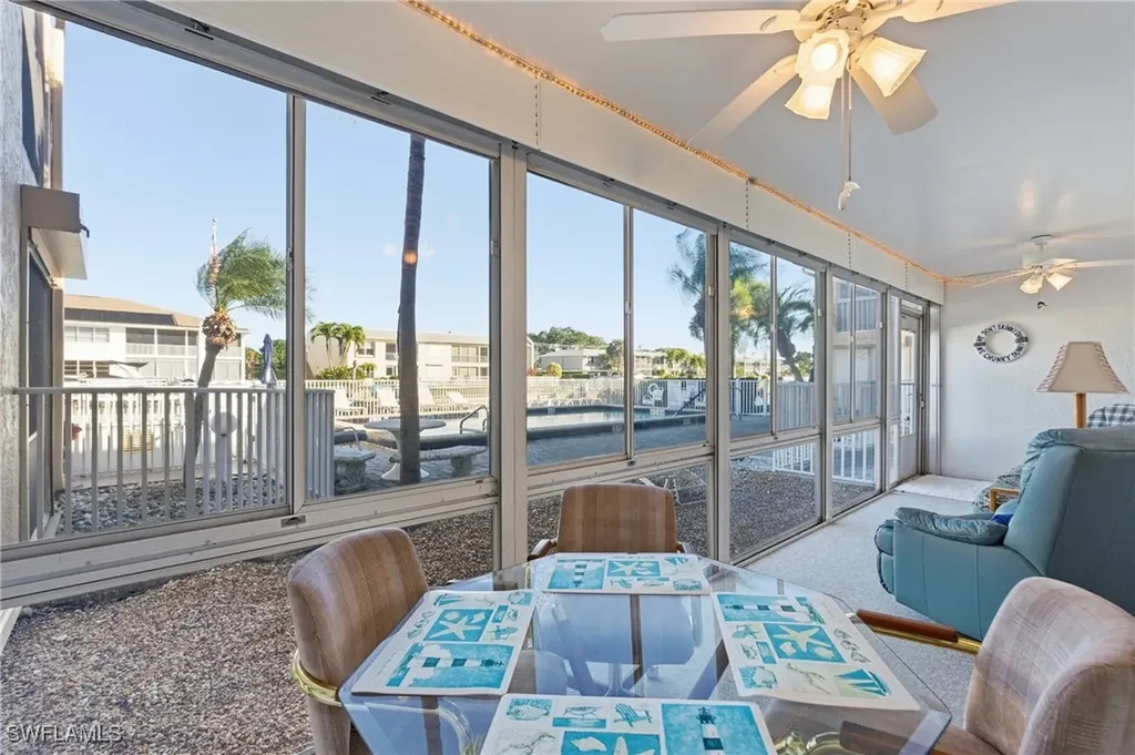 853 SE 46th Lane Cape Coral FL 33904