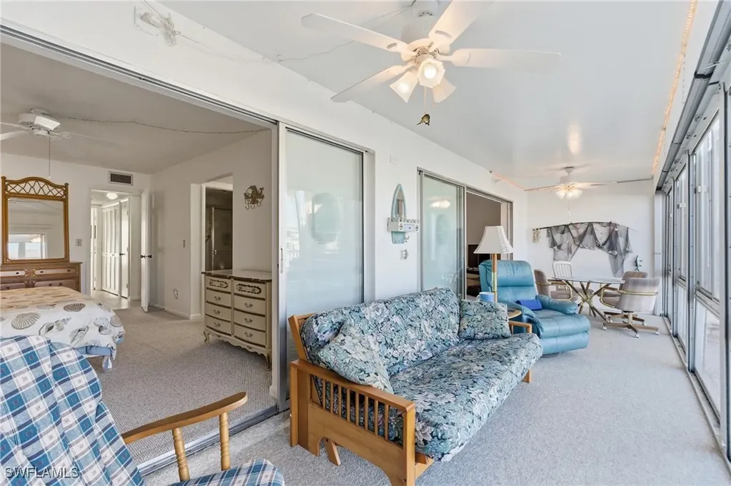 853 SE 46th Lane Cape Coral FL 33904