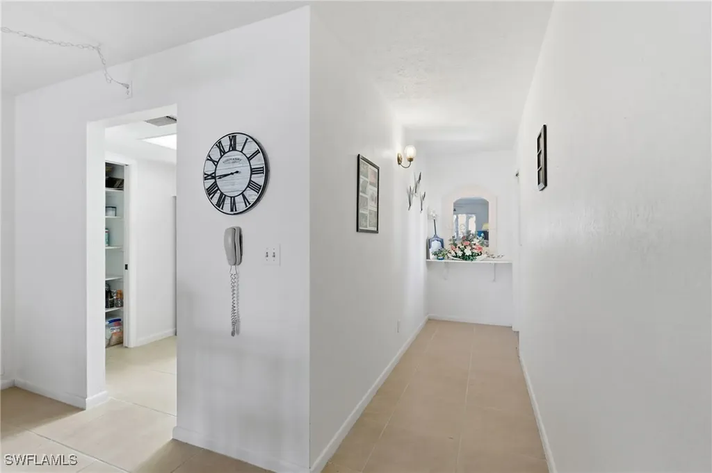 853 SE 46th Lane Cape Coral FL 33904