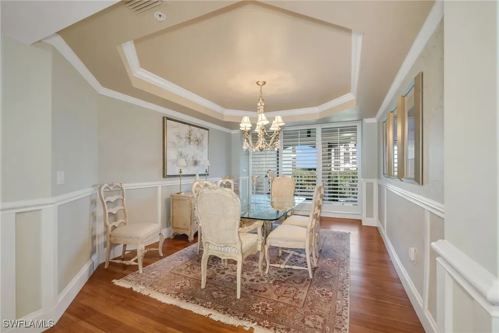 8171 Bay Colony Drive Naples FL 34108
