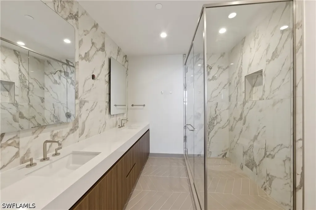 5001 Coconut Road Bonita Springs FL 34134