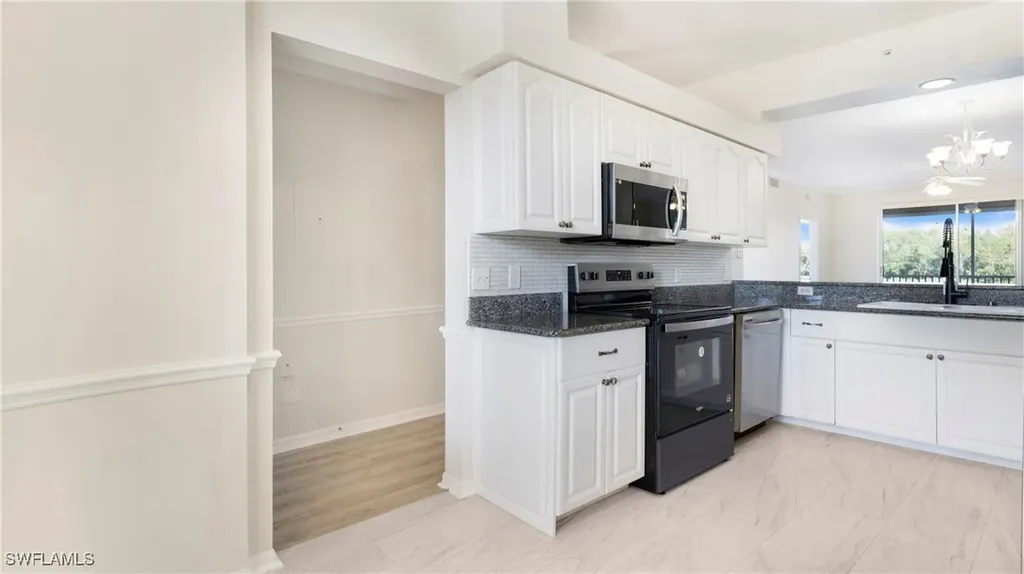8600 Cedar Hammock Circle Naples FL 34112