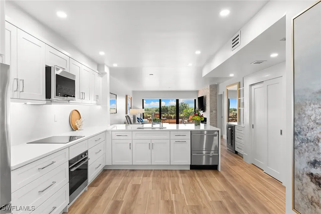 6360 Pelican Bay Boulevard Naples FL 34108