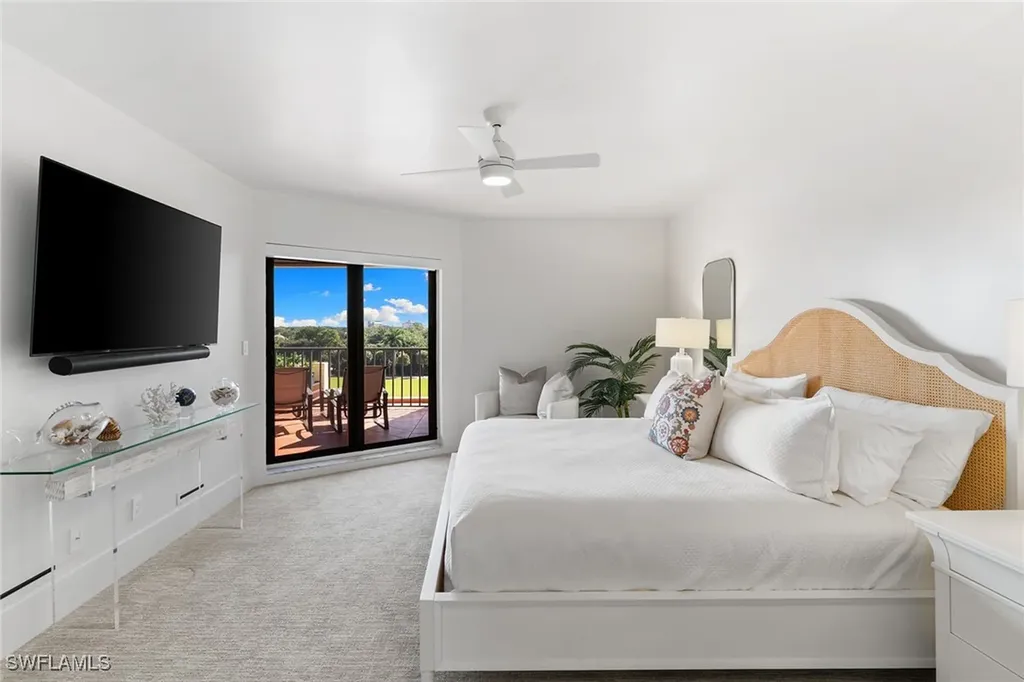 6360 Pelican Bay Boulevard Naples FL 34108