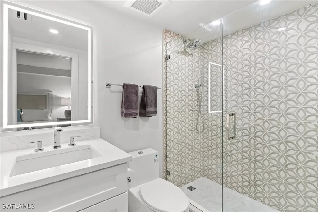 6360 Pelican Bay Boulevard Naples FL 34108