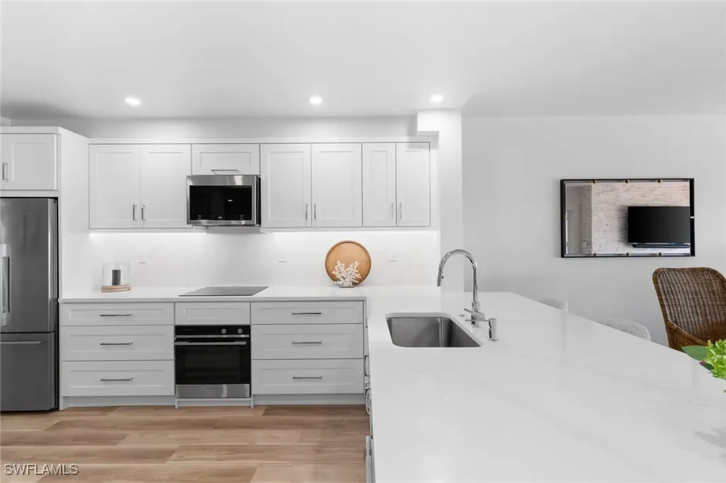 6360 Pelican Bay Boulevard Naples FL 34108