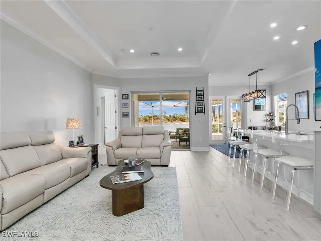 3935 Jasmine Lake Circle Naples FL 34119