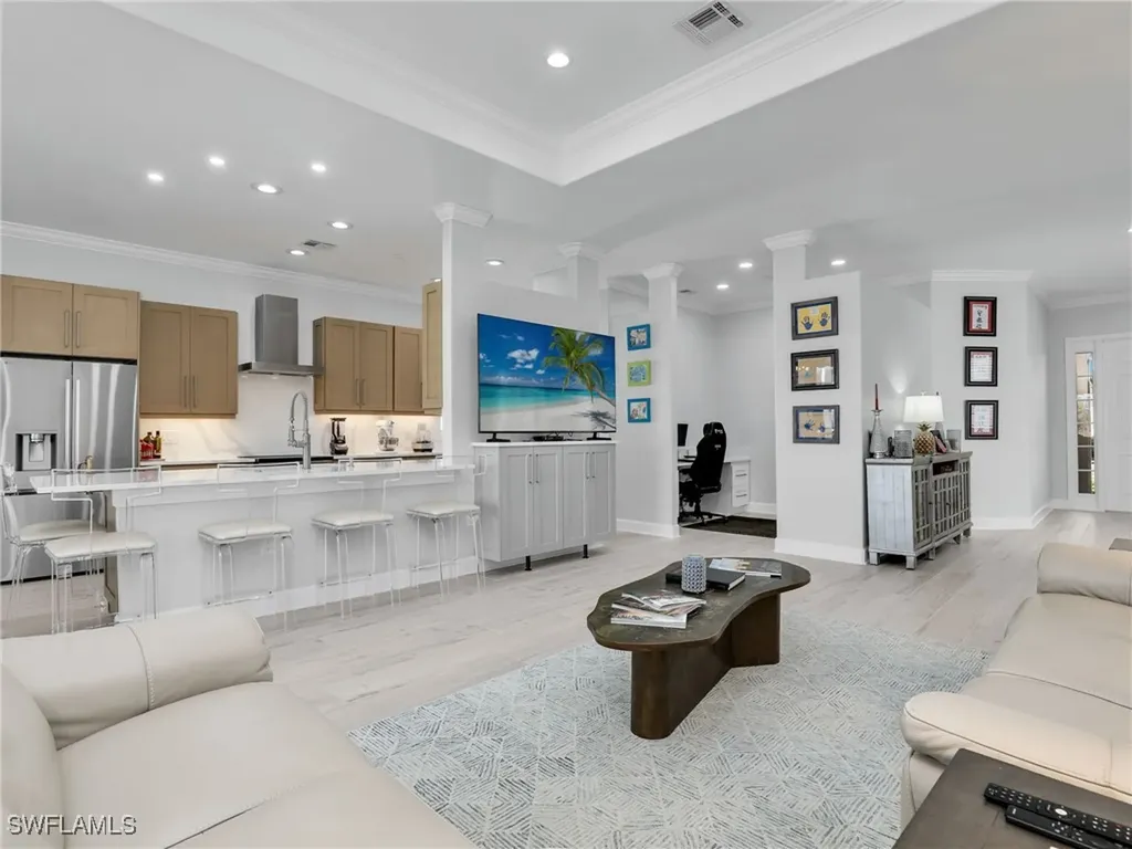 3935 Jasmine Lake Circle Naples FL 34119