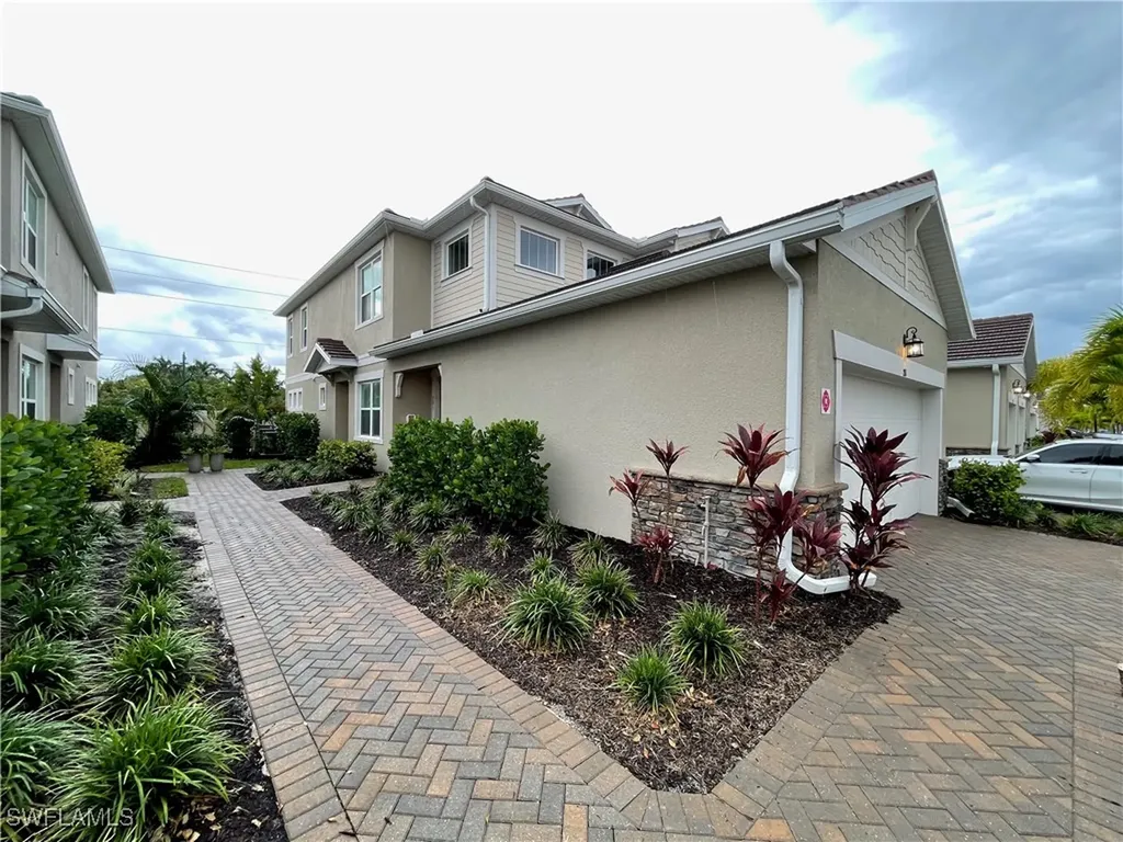 4676 Arboretum Circle Naples FL 34112
