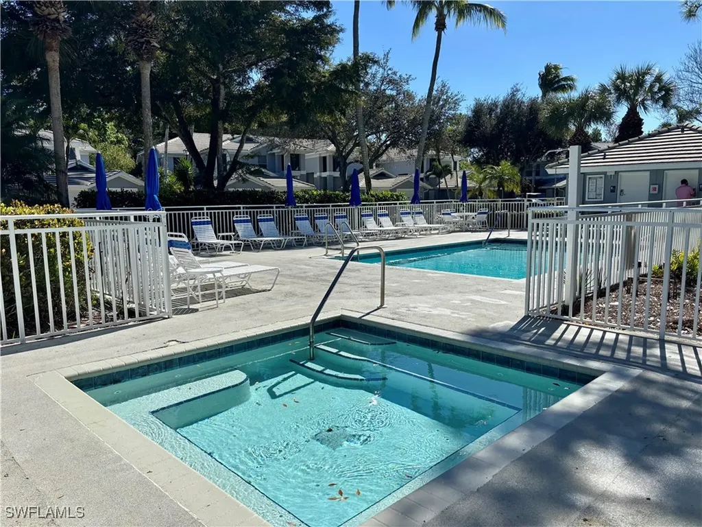 817 Carrick Bend Circle Naples FL 34110