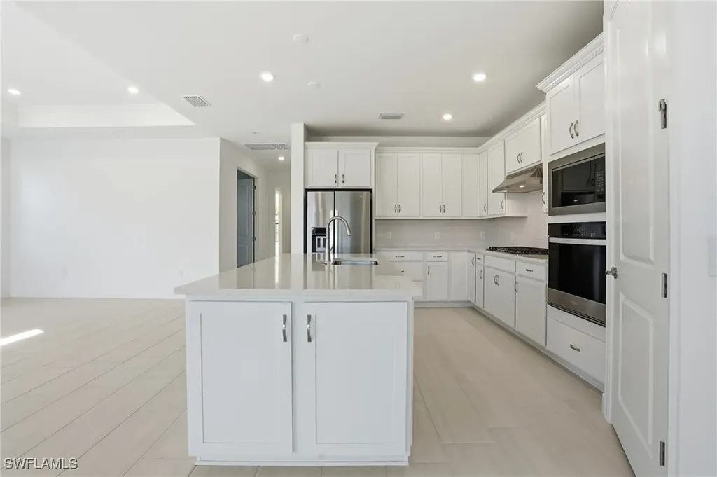 1954 Fresno Avenue Naples FL 34120