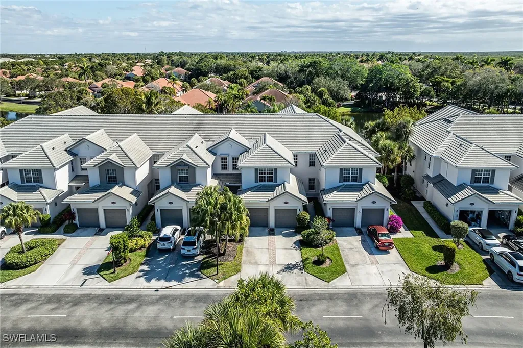 8340 Whisper Trace Way Naples FL 34114